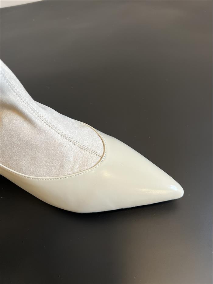 20251128172612684 380